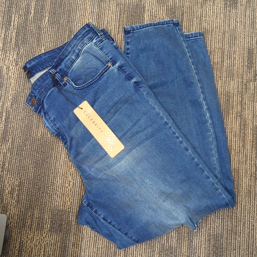 Celebrity Pink Pill On Skinny Jean NEW